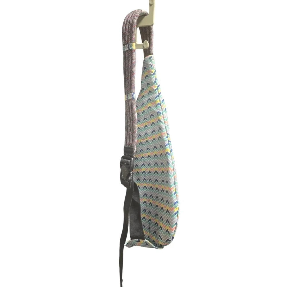 KAVU Rope Bag Sling Pack Chevron Geometric Blue Yellow Orange